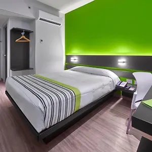 Express Junior By Marriott Aeropuerto Bogota